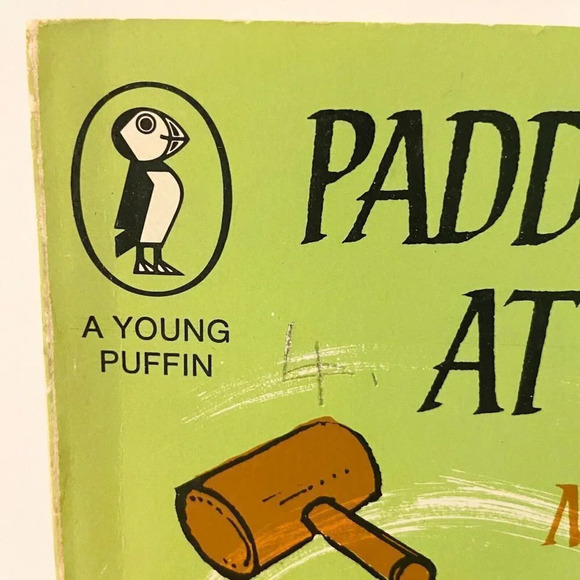 Vintage 1968 Paddington Abroad and 1969 Paddington at Work Young Puffin Books - Picture 13 of 16